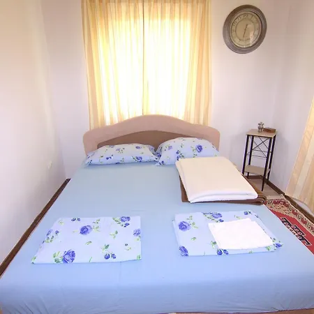 Sunny Garden בית נופש *